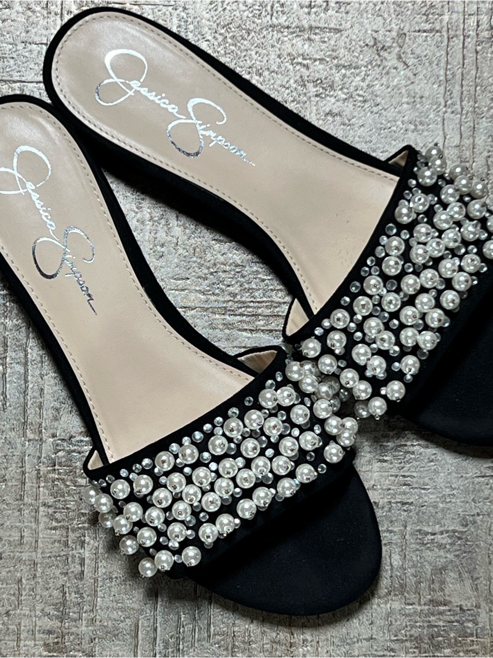 S 7.5 Jessica Simpson chic Black Slide mule Sandals with Pearl Crystal Grissa